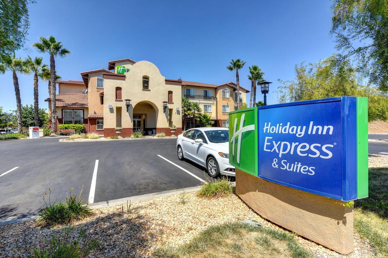 Holiday Inn Express Hotel & Suites Manteca By Ihg מראה חיצוני תמונה