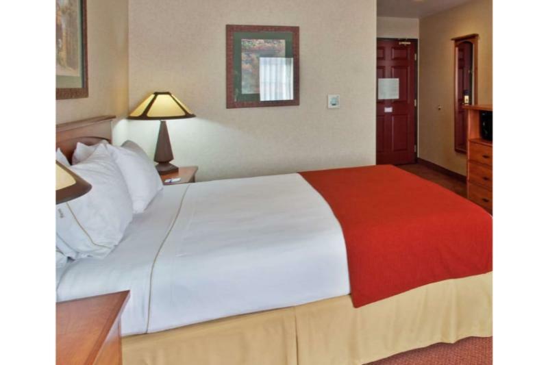 Holiday Inn Express Hotel & Suites Manteca By Ihg מראה חיצוני תמונה