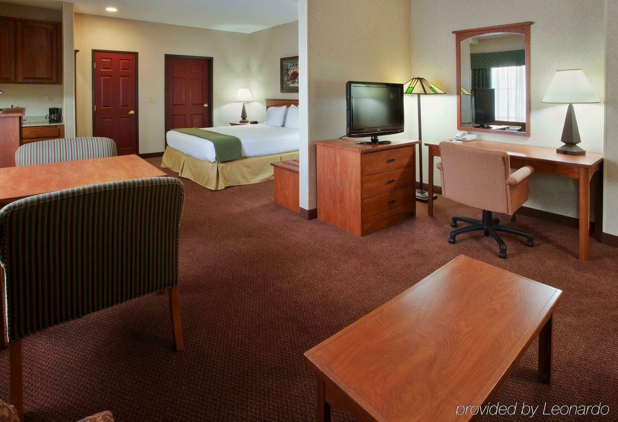 Holiday Inn Express Hotel & Suites Manteca By Ihg מראה חיצוני תמונה