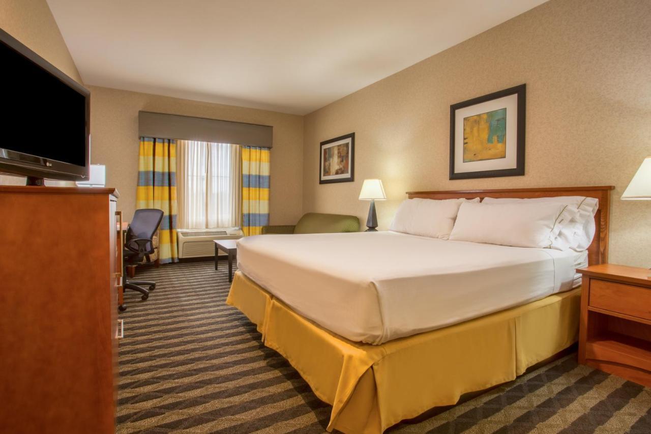 Holiday Inn Express Hotel & Suites Manteca By Ihg מראה חיצוני תמונה
