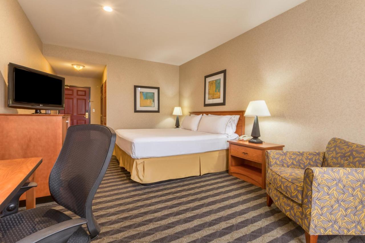Holiday Inn Express Hotel & Suites Manteca By Ihg מראה חיצוני תמונה