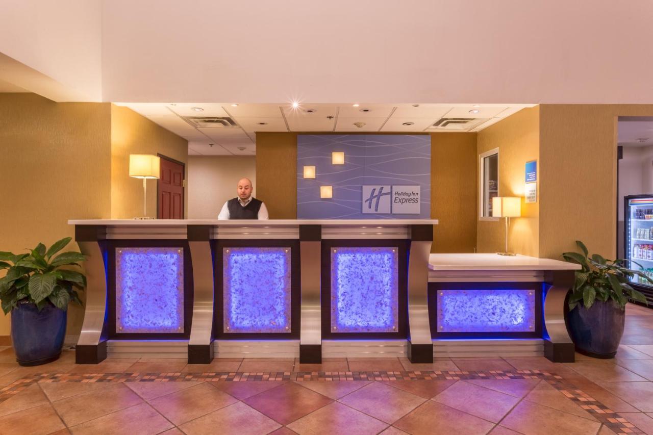 Holiday Inn Express Hotel & Suites Manteca By Ihg מראה חיצוני תמונה